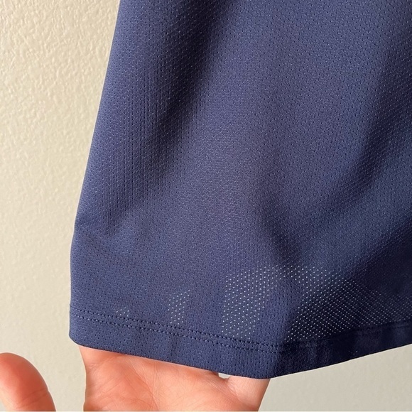 Fabletics NWT Teagan Racerback Tank Top Abyss Blue Size Medium - Picture 5 of 10